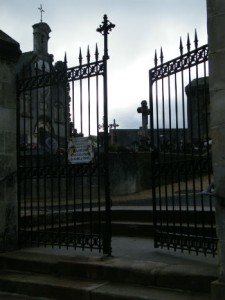 grille cimetière